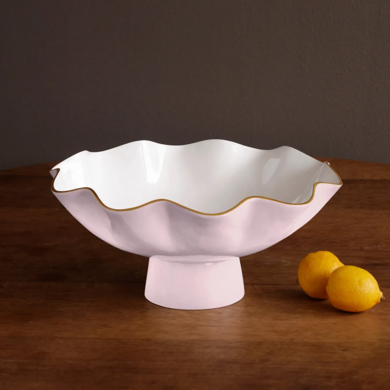 ENCANTO Carola Large Pedestal (Camellia and White)