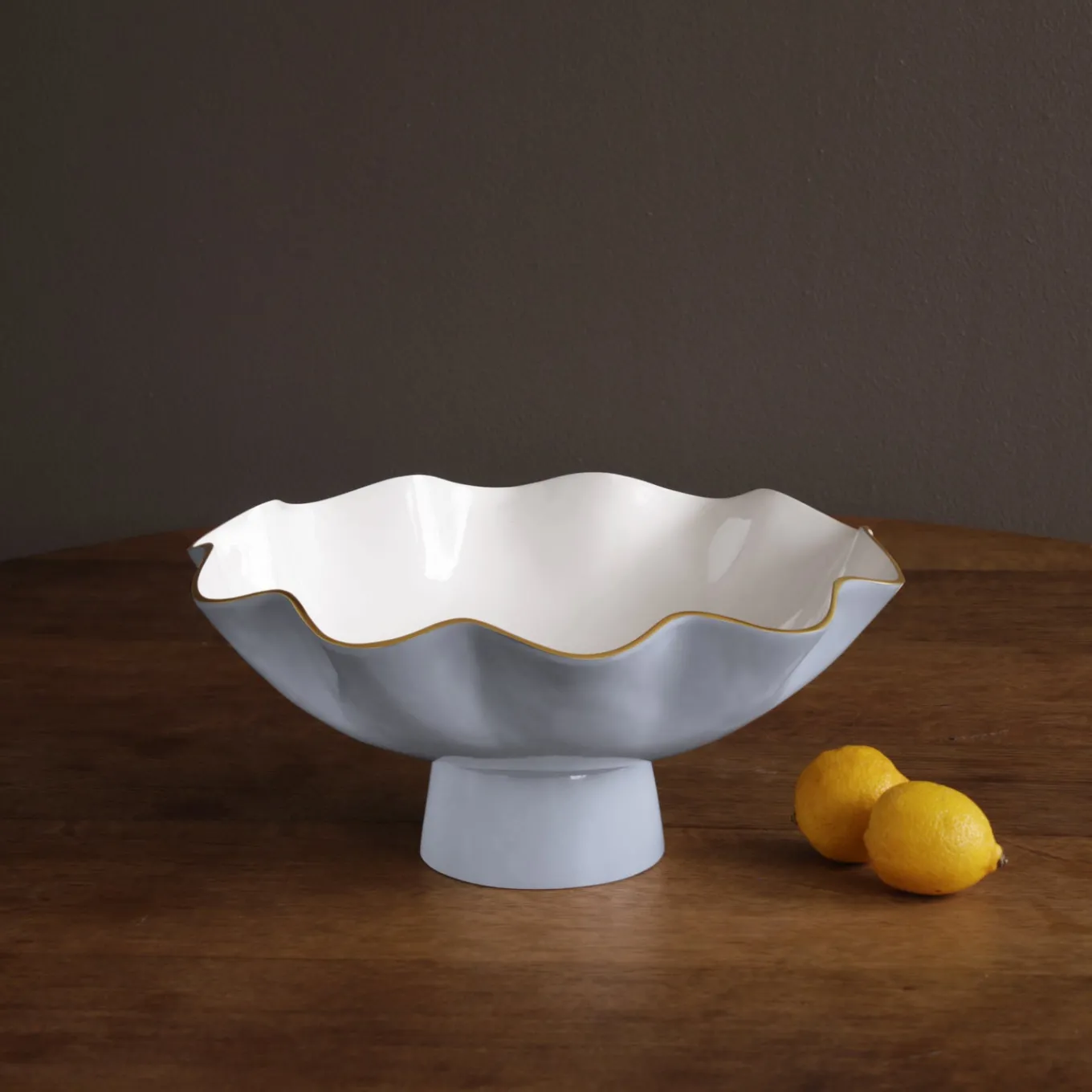 ENCANTO Carola Large Pedestal (Periwinkle and White)