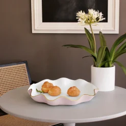 ENCANTO Carola Large Round Platter (Camellia and White)