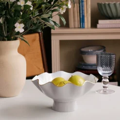 ENCANTO Carola Small Pedestal (Dove and White)