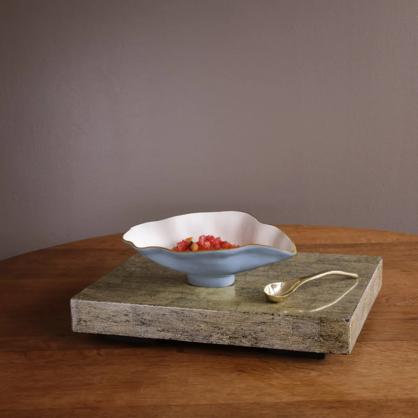 ENCANTO Claire Small Oval Bowl with Spoon (Periwinkle, White and Gold)