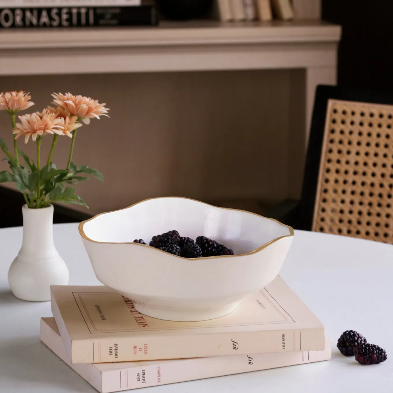 ENCANTO Dakota Small Bowl (Cream and White)