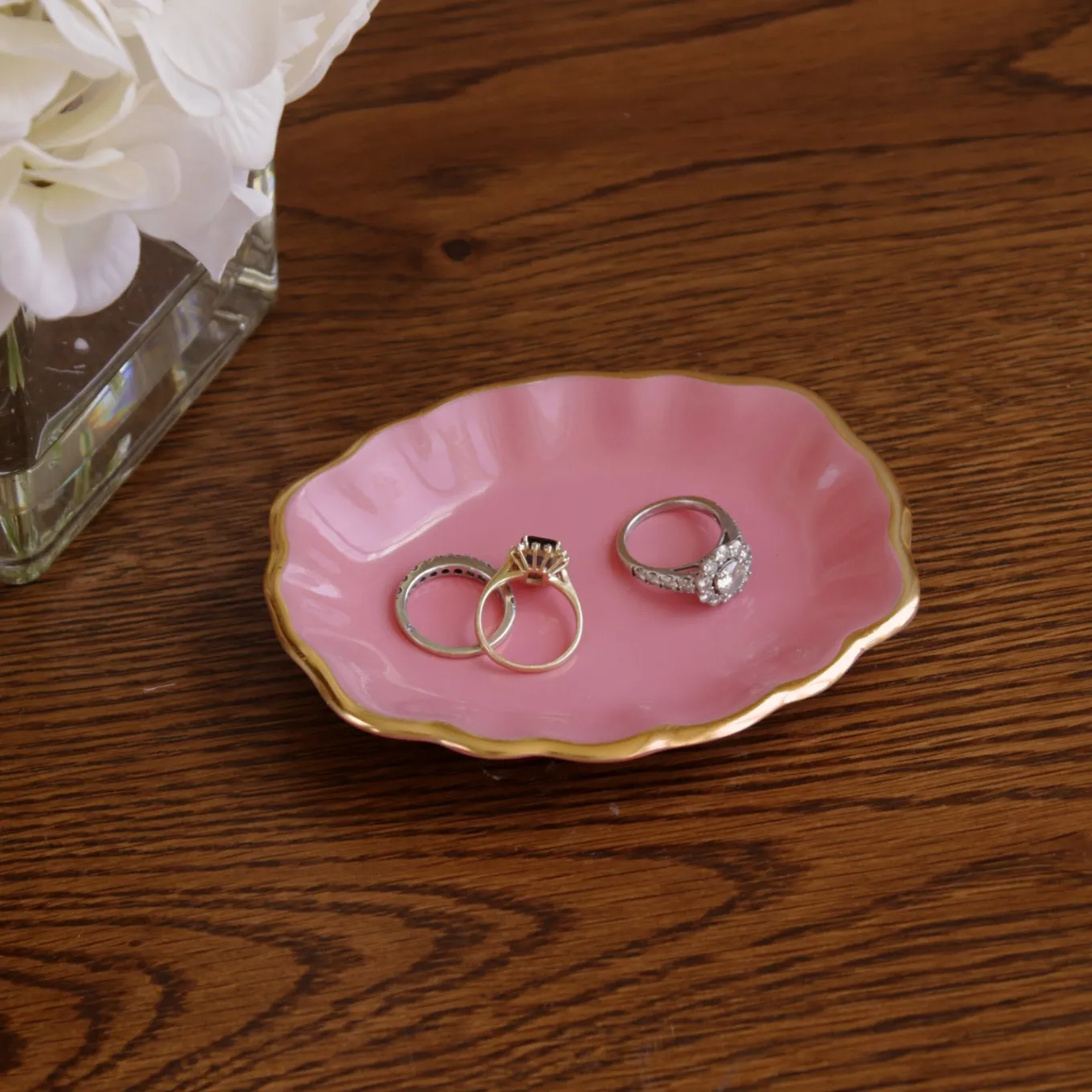 ENCANTO Ring Holder (Pink)
