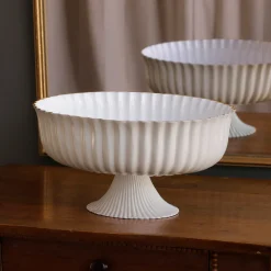 ENCANTO Vienna Large Centerpiece/Punchbowl (Cream and White)