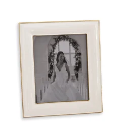 FRAME Encanto Charlotte 8 x 10 Cream