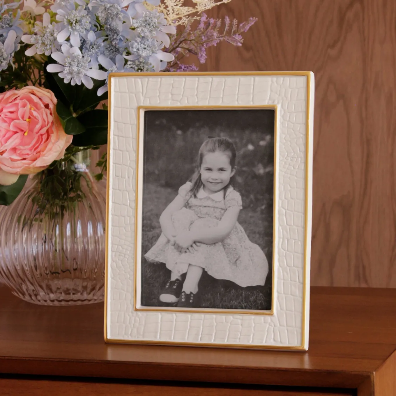 FRAME Encanto Croc 5 x 7 Cream