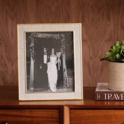 FRAME Encanto Croc 8 x 10 Cream