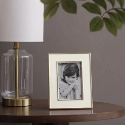 FRAME Encanto Jason 4 x 6 (Cream)