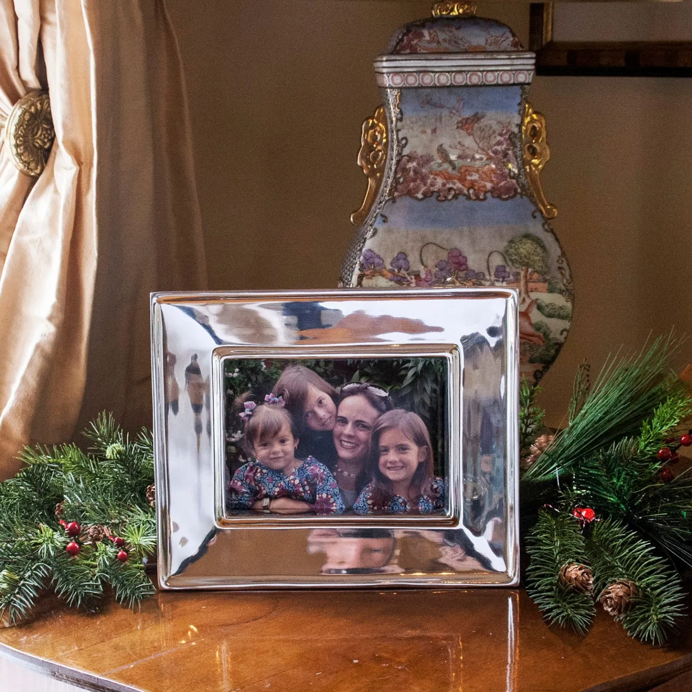 FRAME Soho Madison 5 x 7 Horizontal Frame