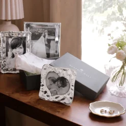 GIFTABLES Organic Pearl 4 x 6 Frame