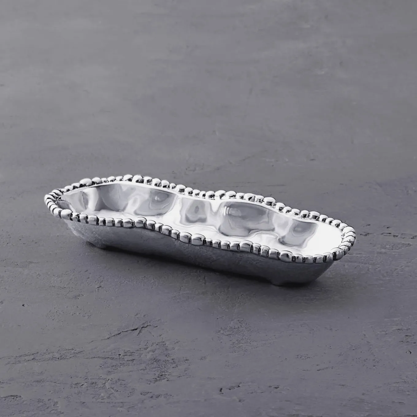 GIFTABLES Organic Pearl Cracker Tray