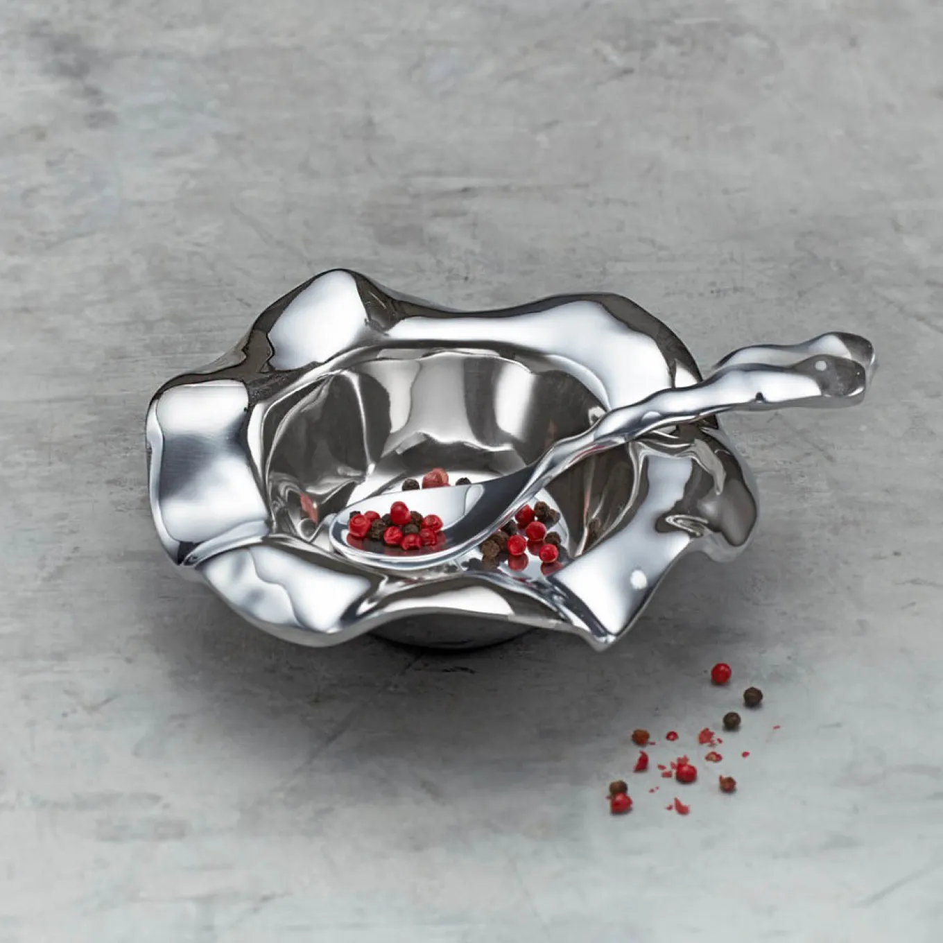 GIFTABLES Vento Bowl with Spoon