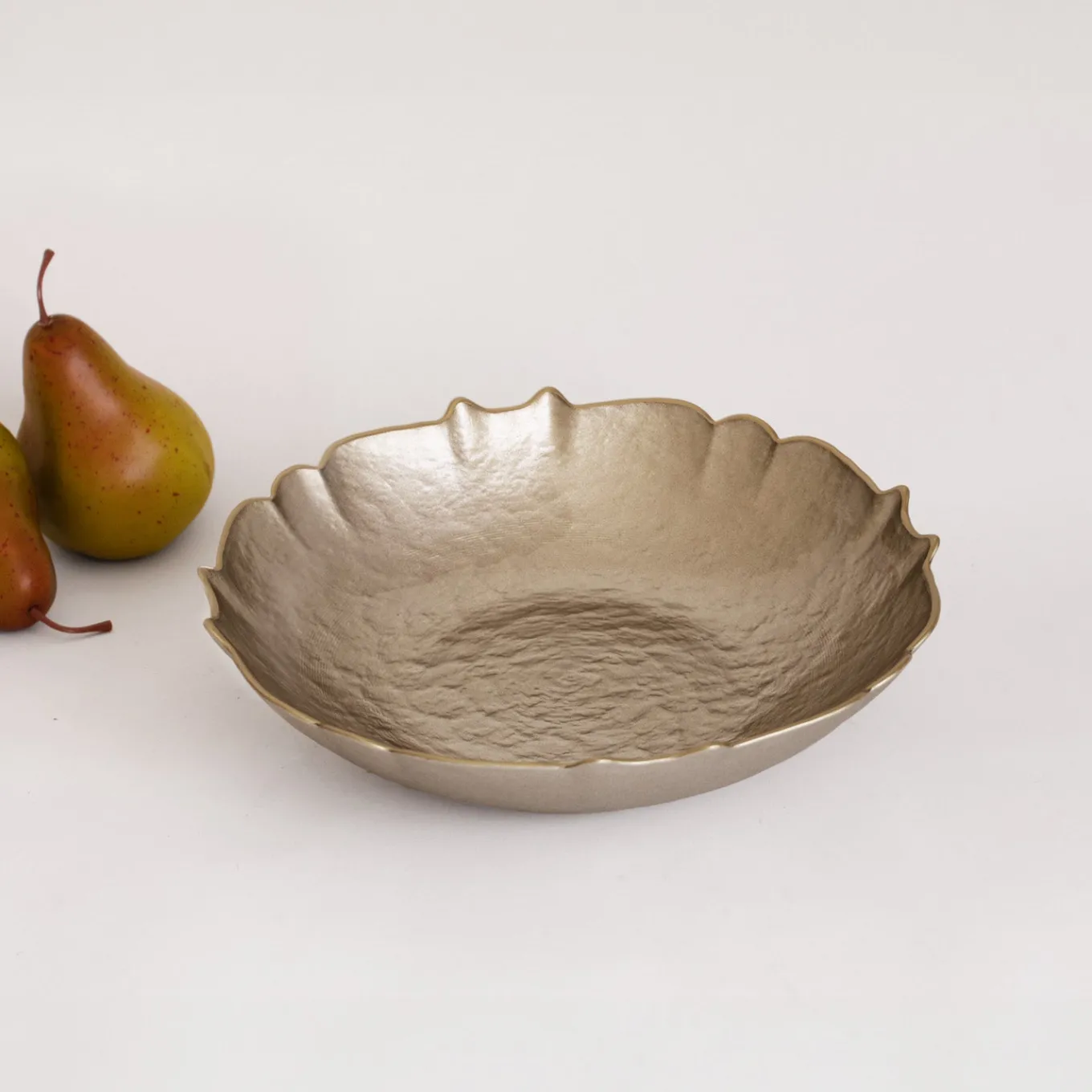 GLASS Medium Round Bowl (Taupe and Gold)