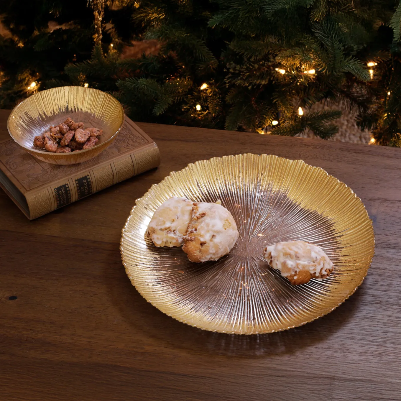 GLASS Radiant Small Bowl (Clear and Gold)