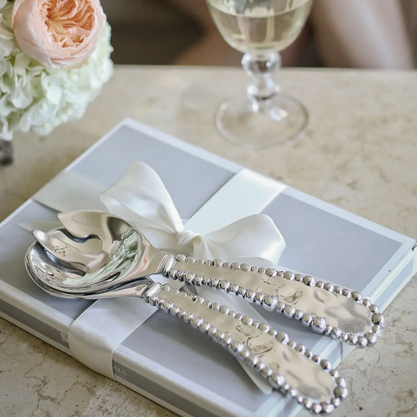 ORGANIC PEARL Large Salad Servers