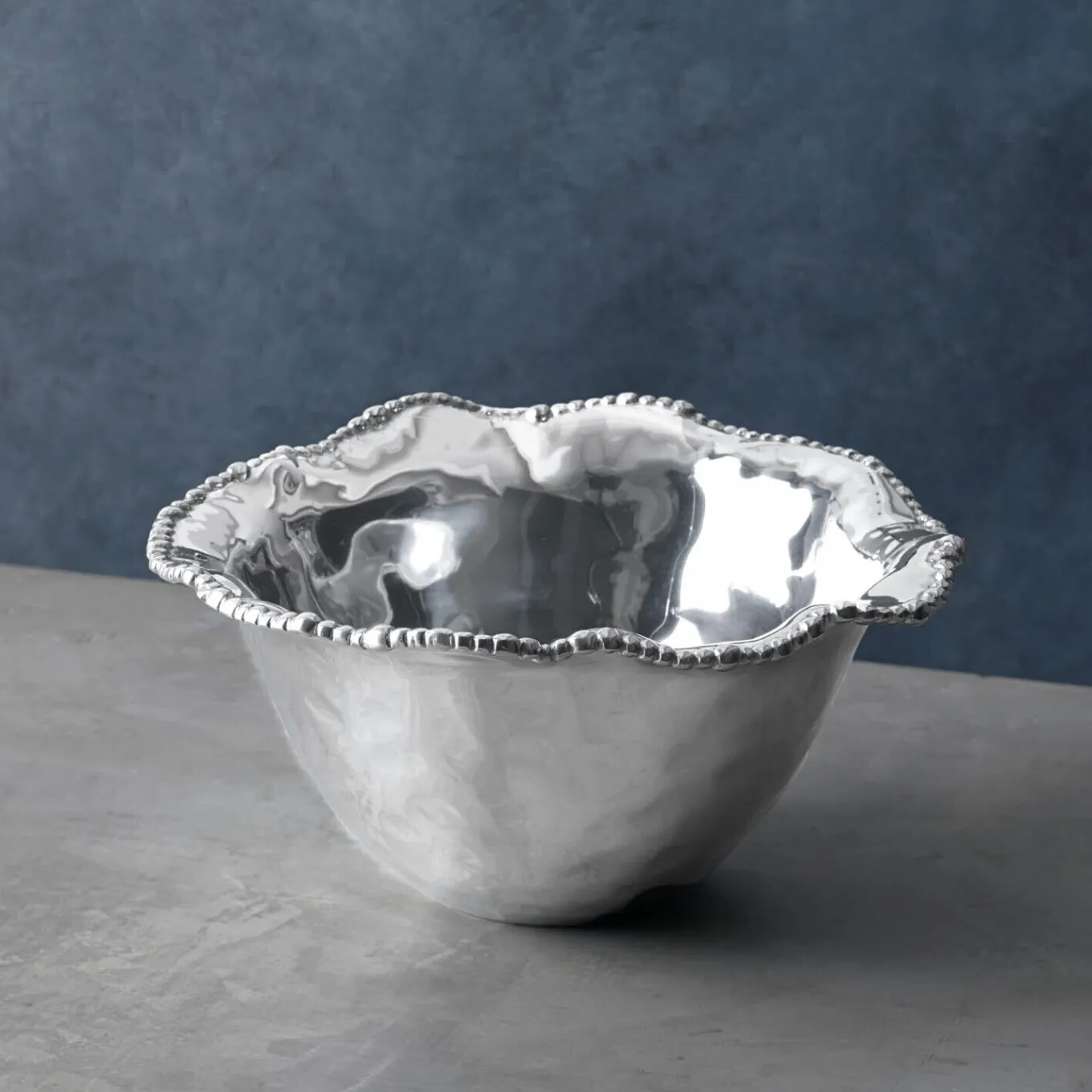 ORGANIC PEARL Nova Flirty Large Bowl