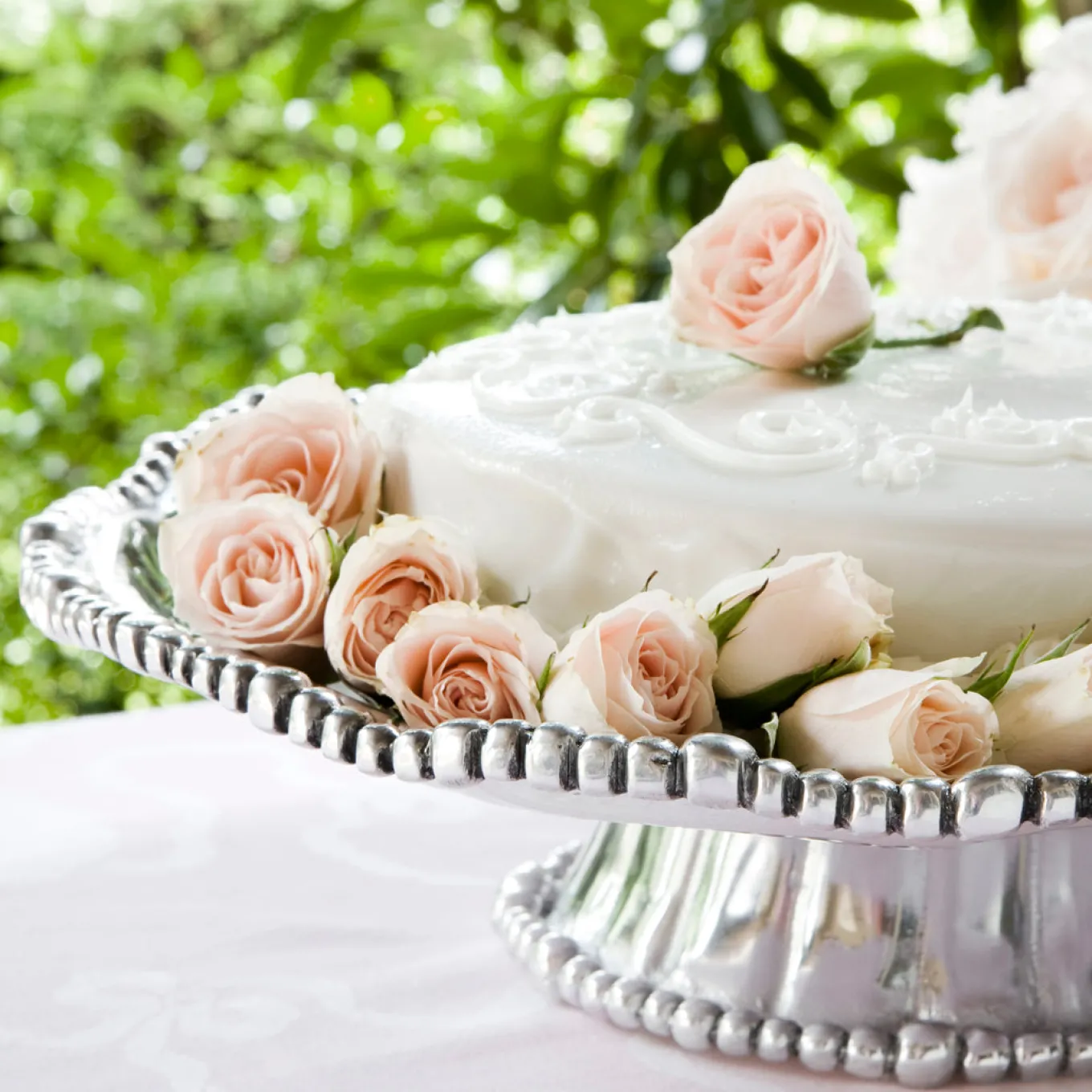 PEDESTAL Organic Pearl Nova Round Platter