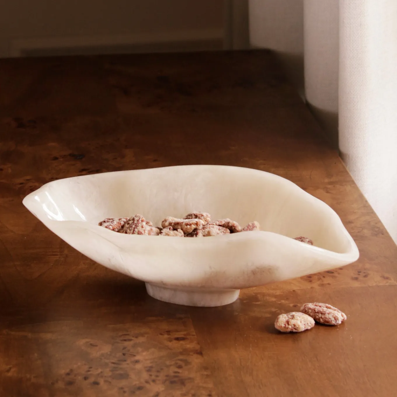 RESIN Alabaster Small Oval Bowl White Swirl