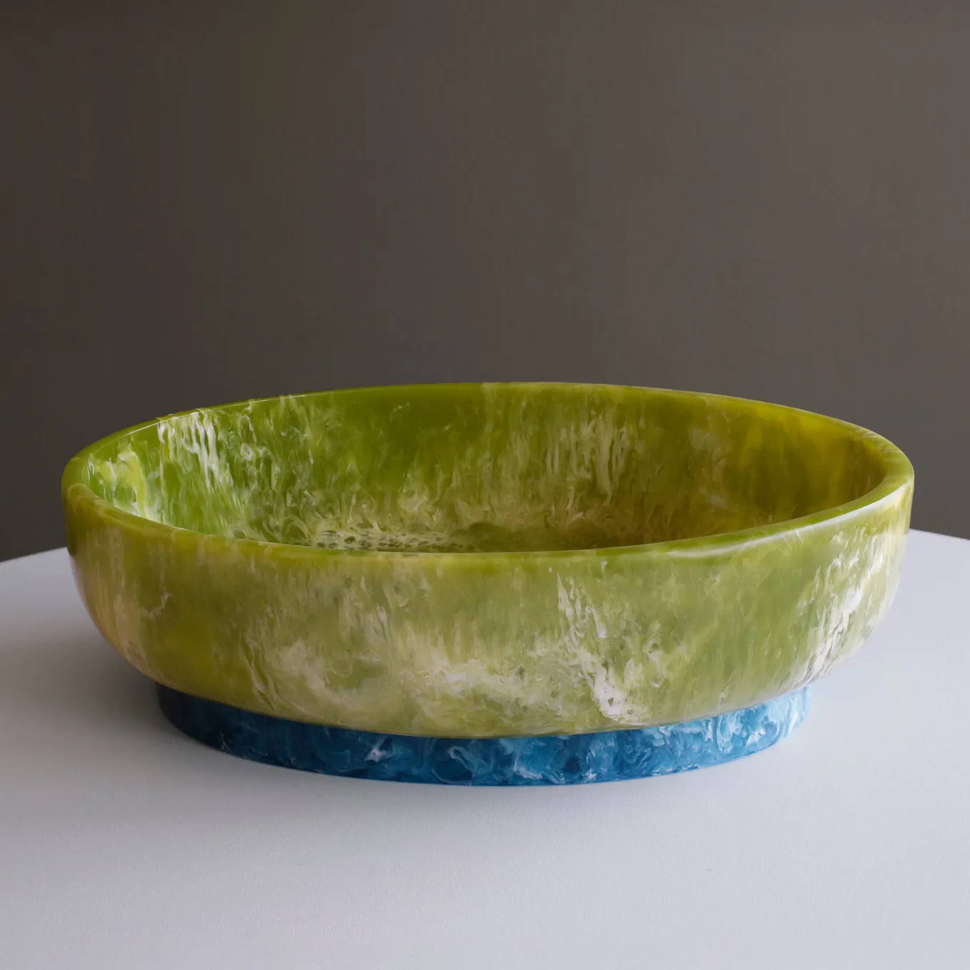RESIN Rio Large Oval Bowl with Base (Green and Blue)