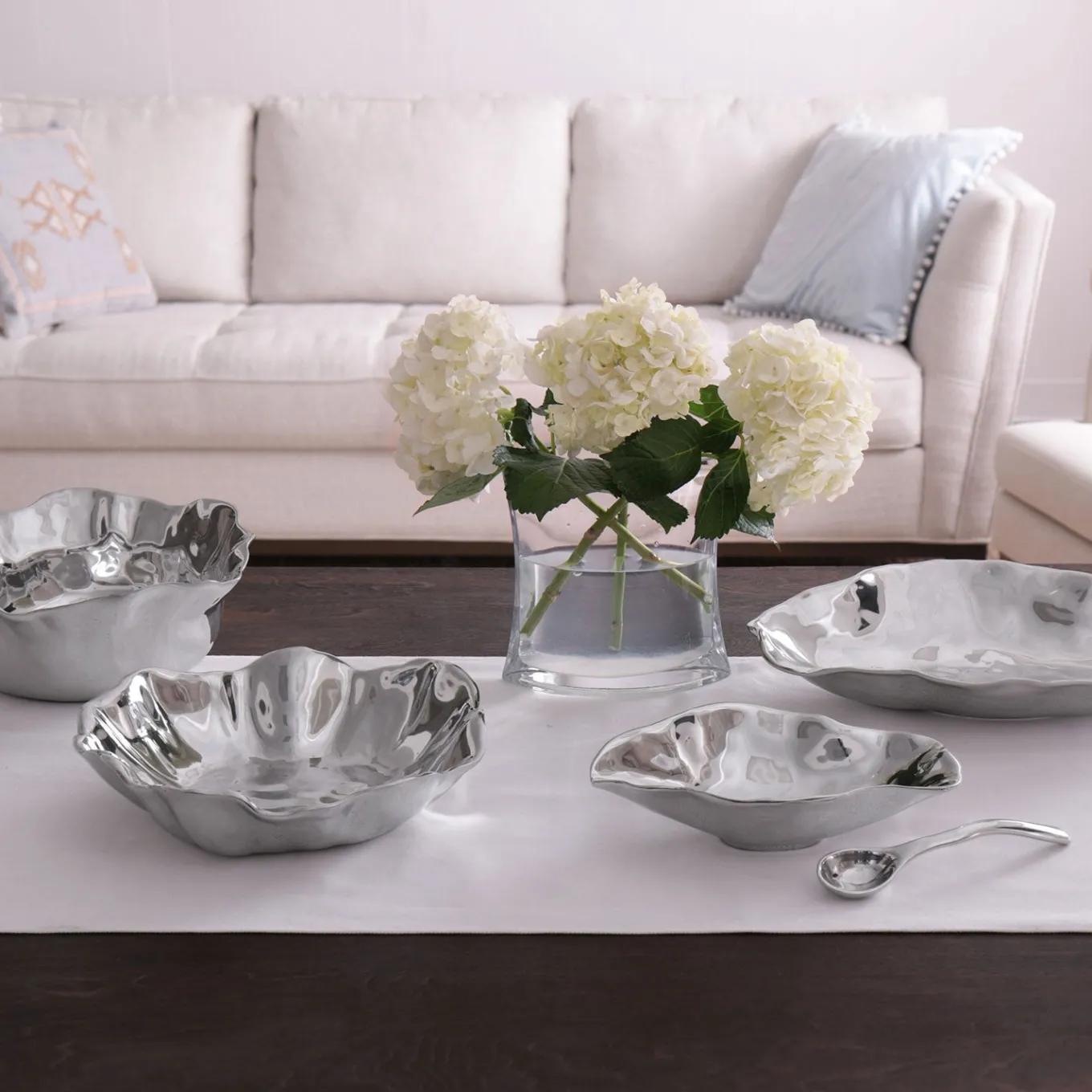 VENTO Claire Medium Bowl with Spoon