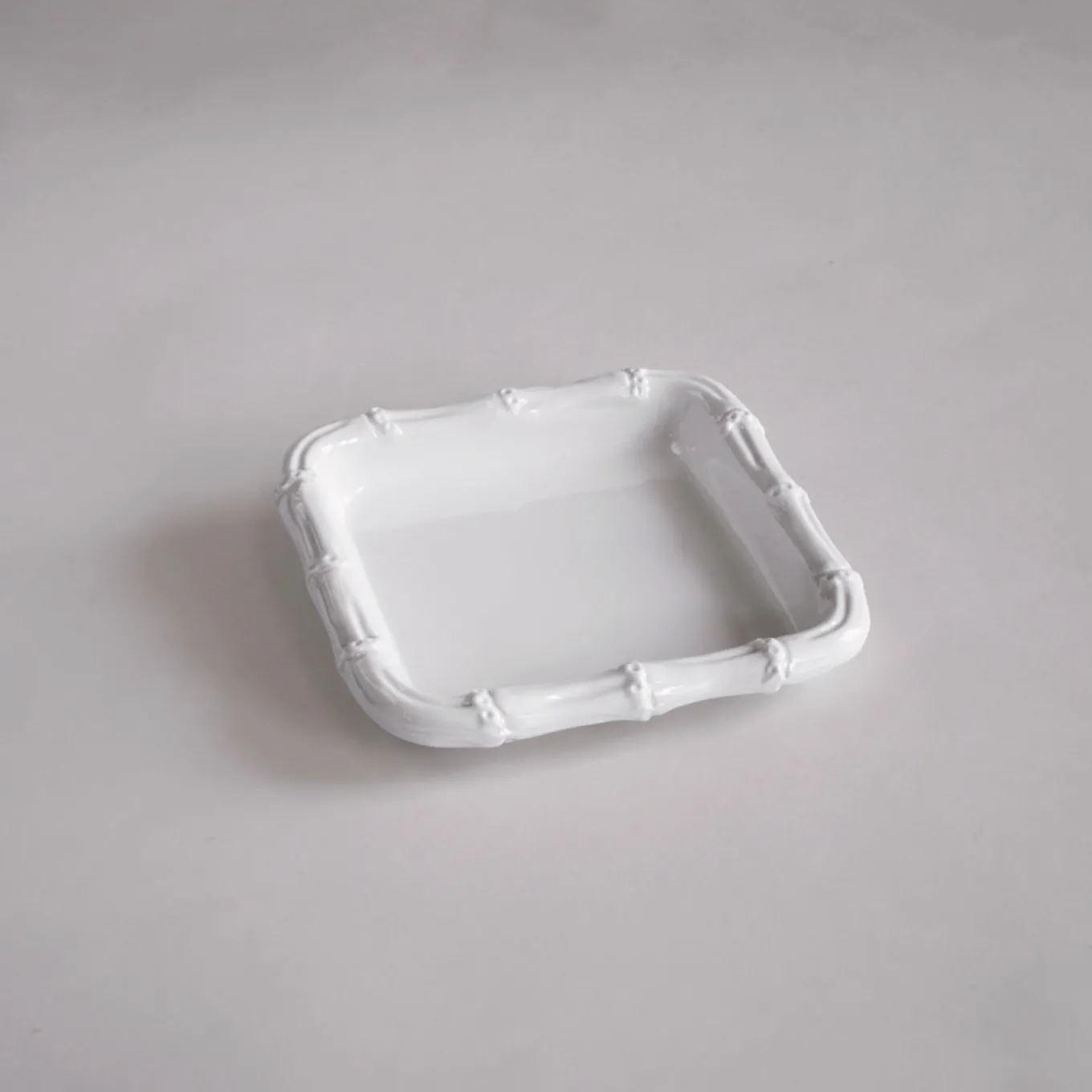 VIDA Bamboo Beverage Napkin Holder (White)