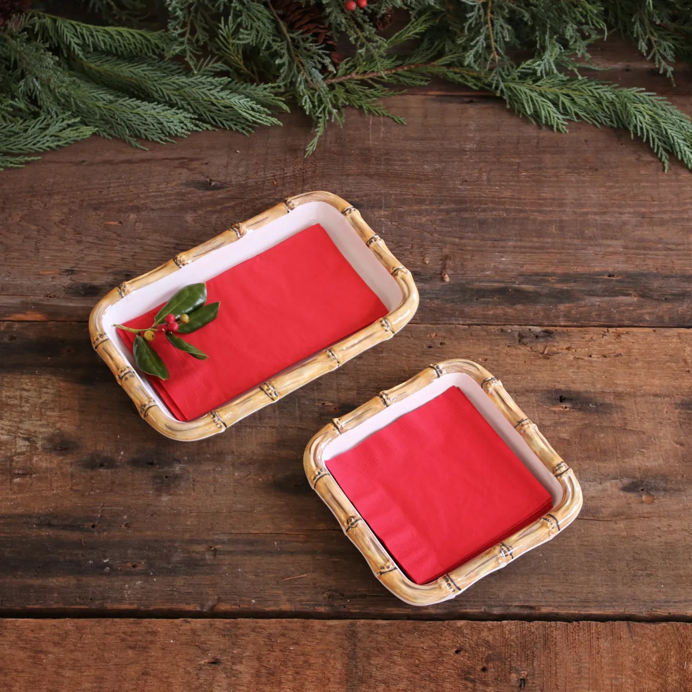 VIDA Bamboo Beverage Napkin Holder (White and Natural)