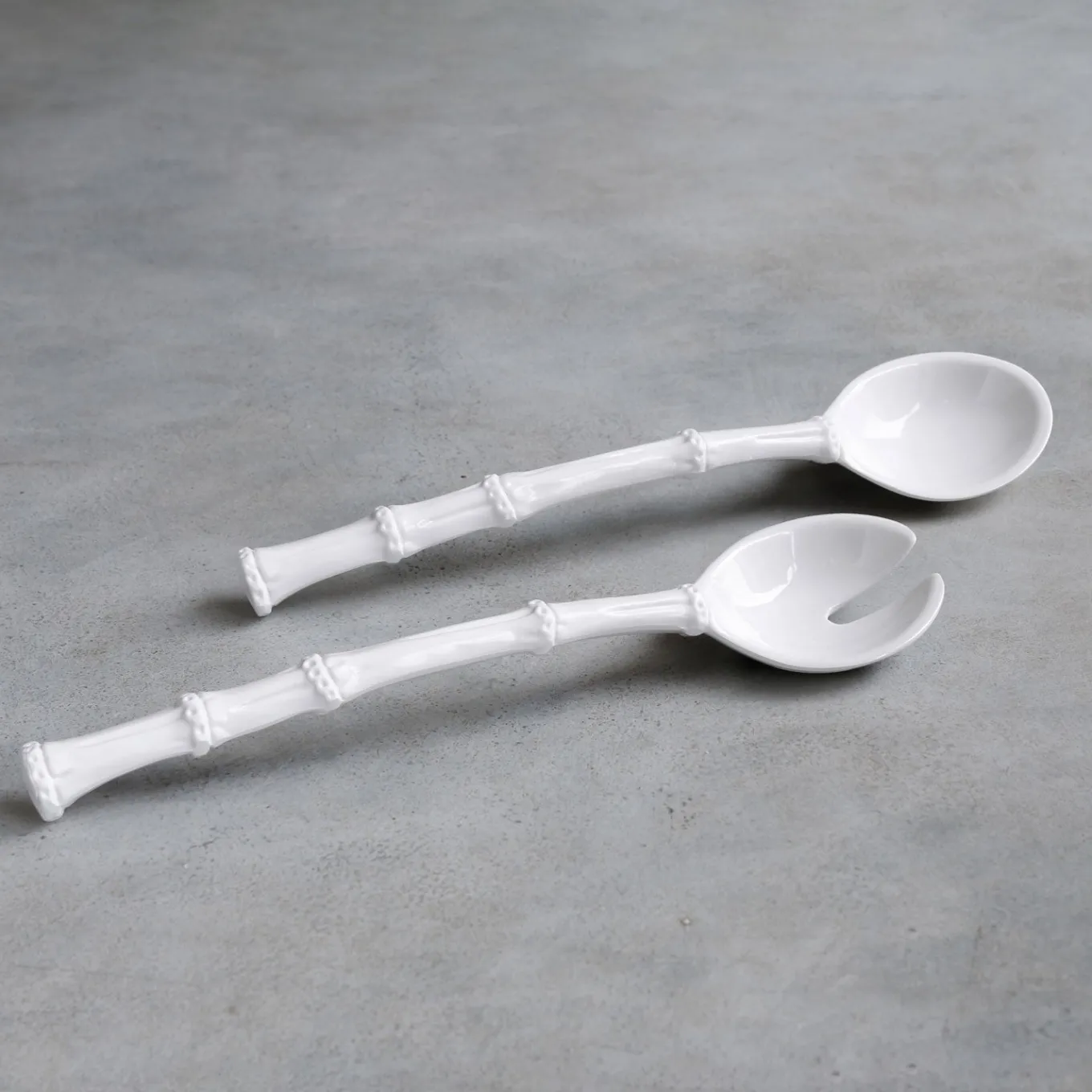 VIDA Bamboo Large Salad Servers (White)