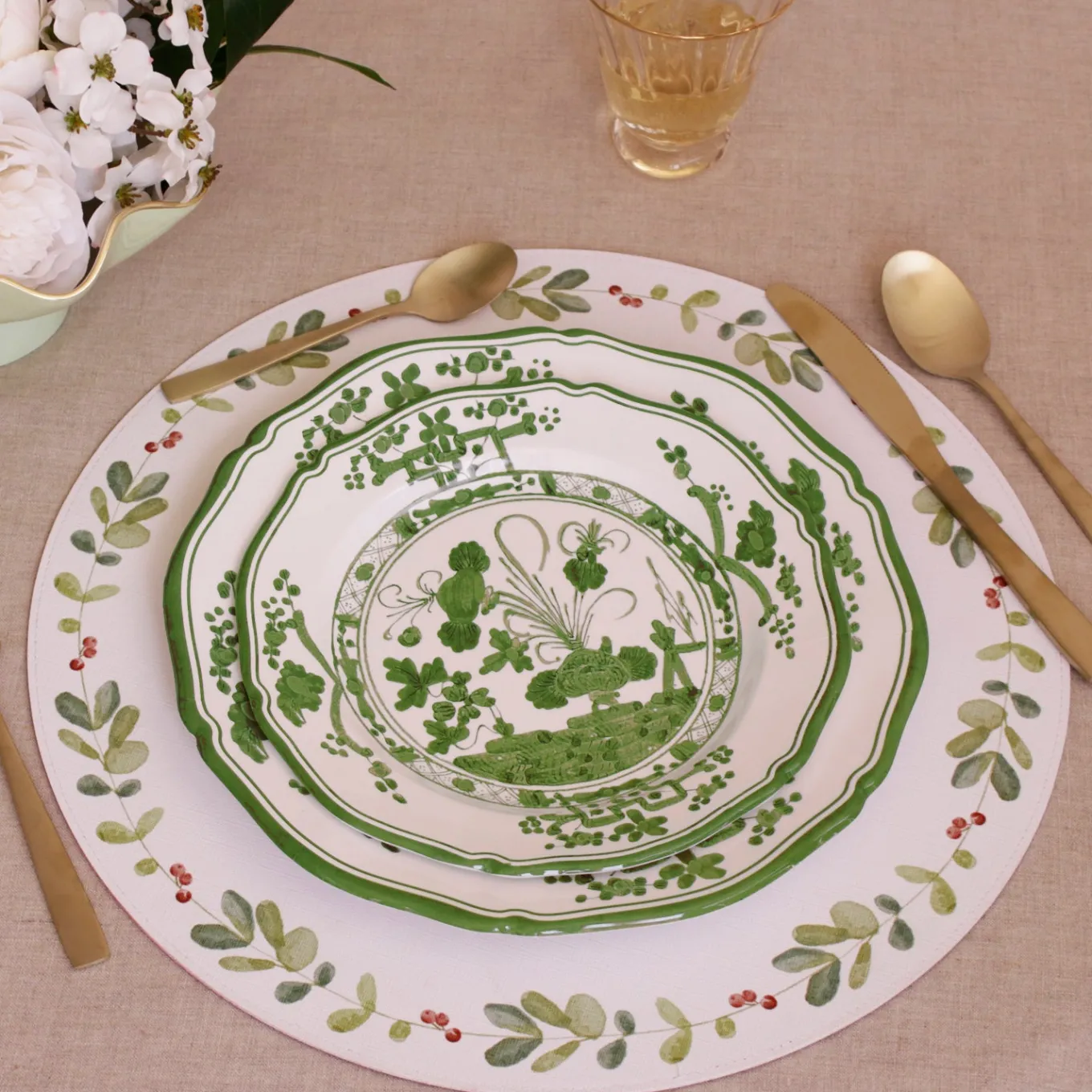 VIDA Faenza 11" Dinner Plate Set of 4 White and Green