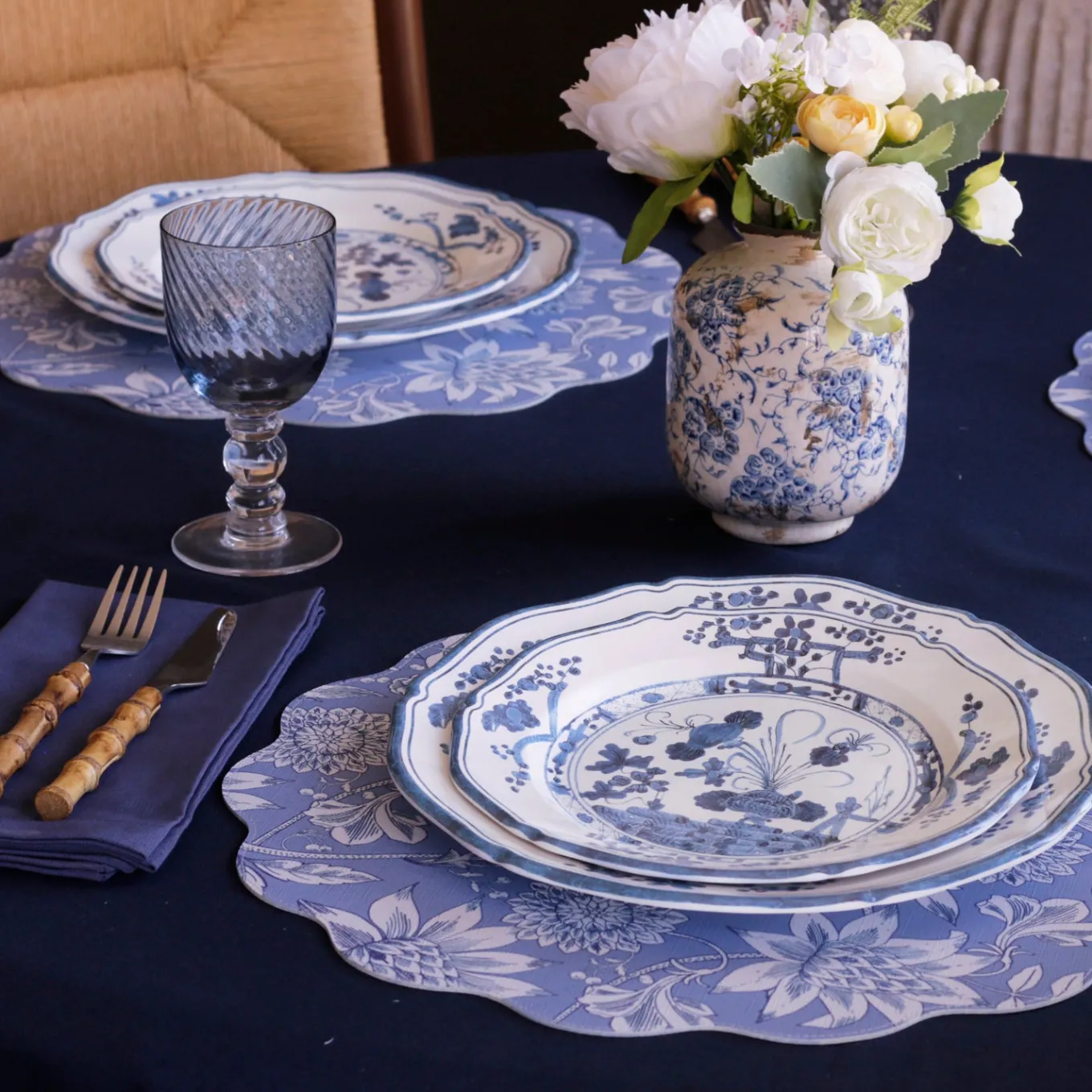 VIDA Faenza 9" Salad Plate Set of 4 White and Blue