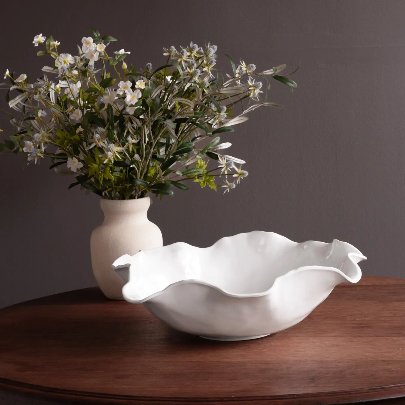 VIDA Havana Extra Large Round Centerpiece (White)