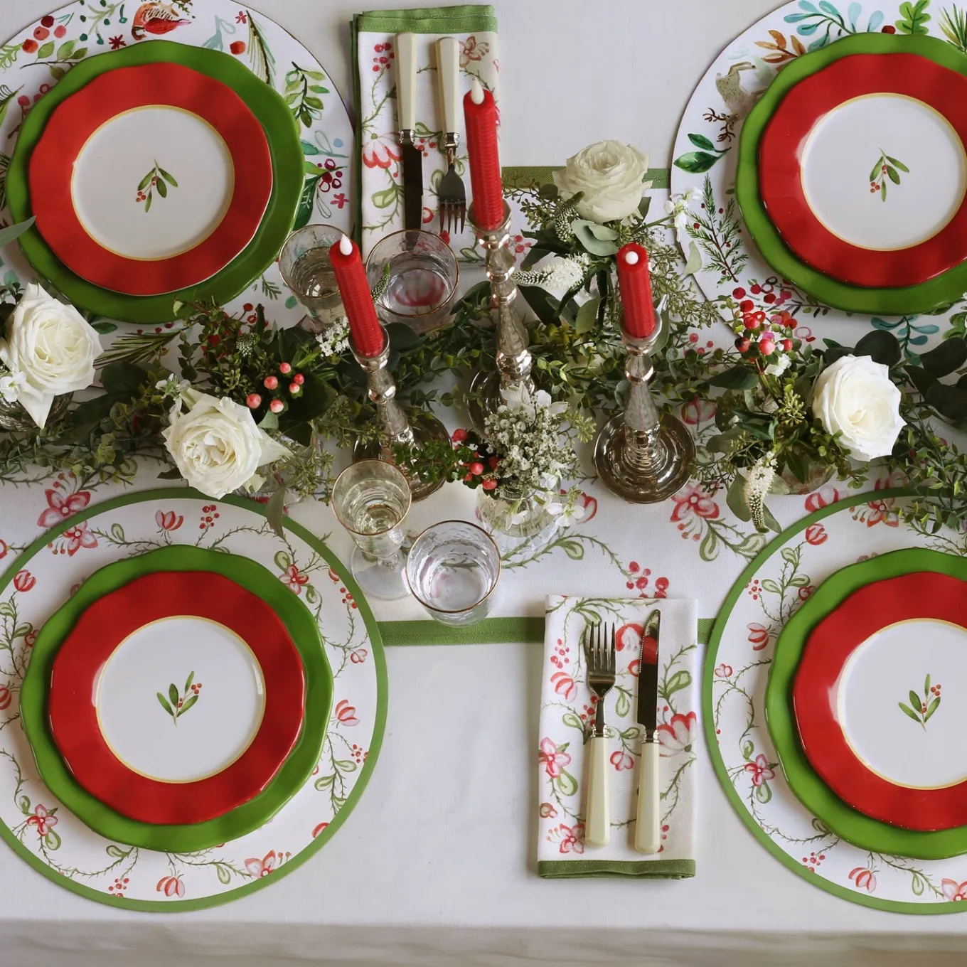 VIDA Holly 11" Dinner Plate Set of 4 (Green and White)