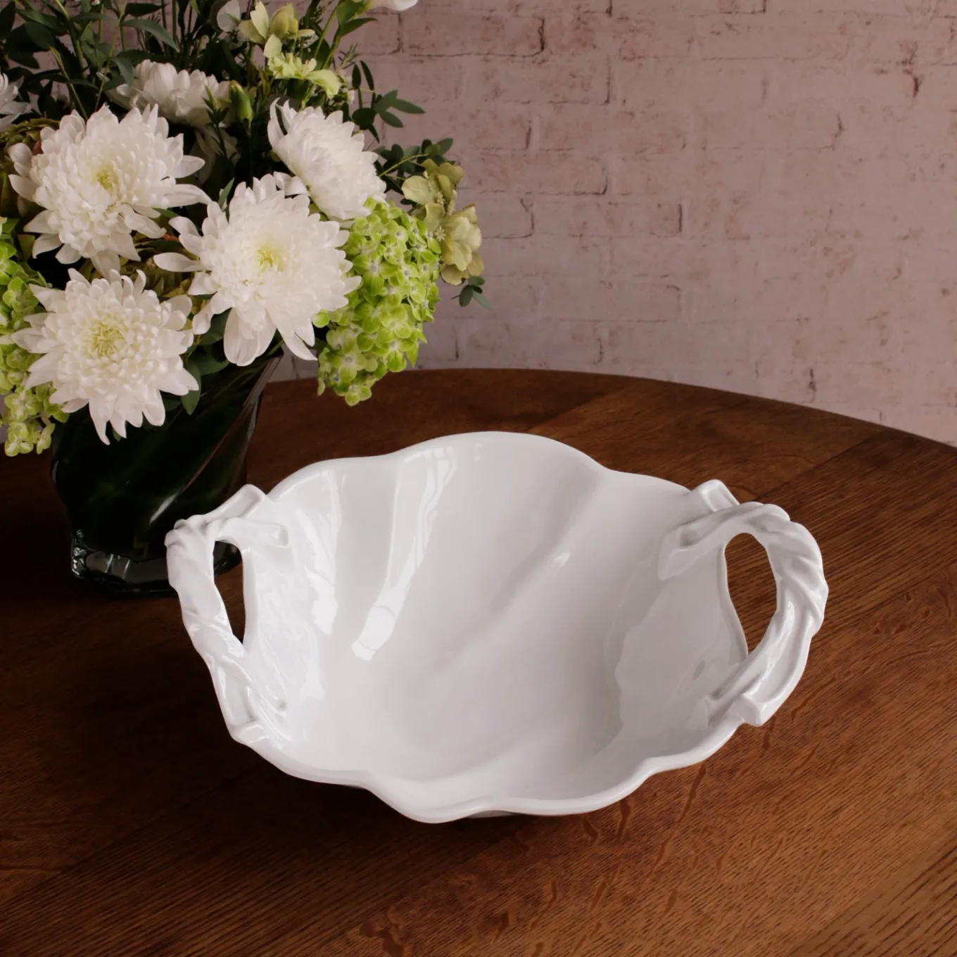VIDA Sasha Round Large Bowl with Handles White