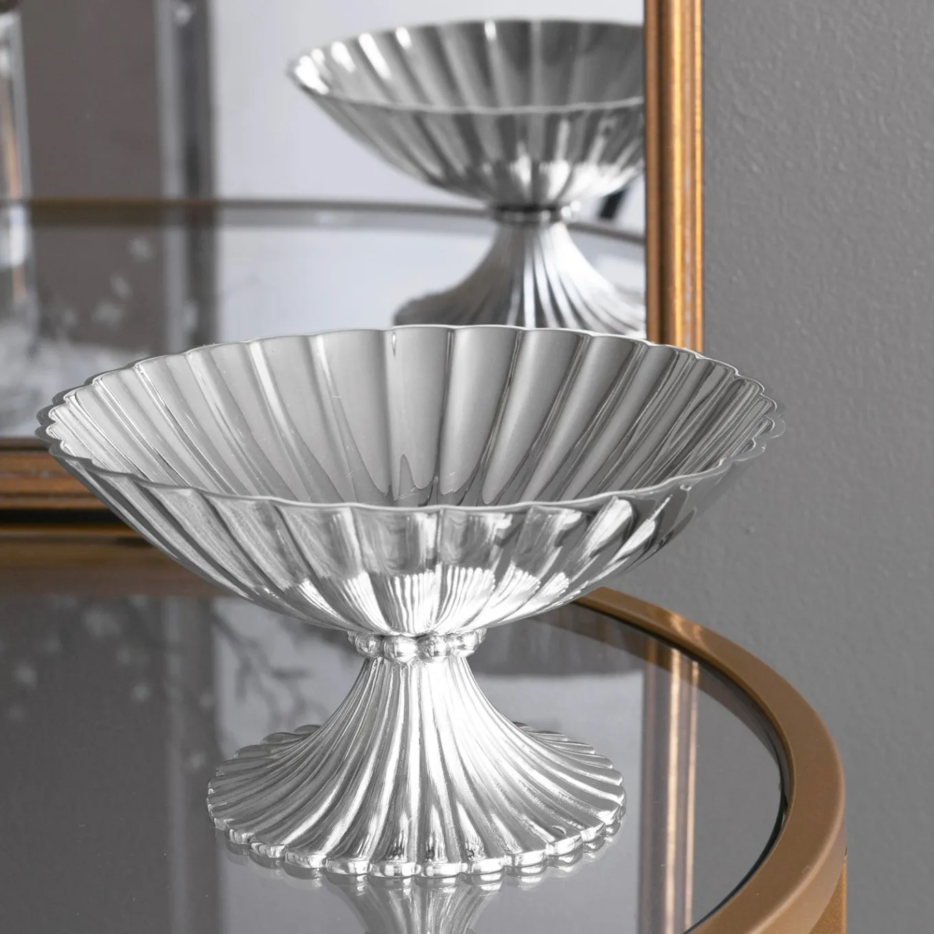 VINTAGE Vienna Small Pedestal